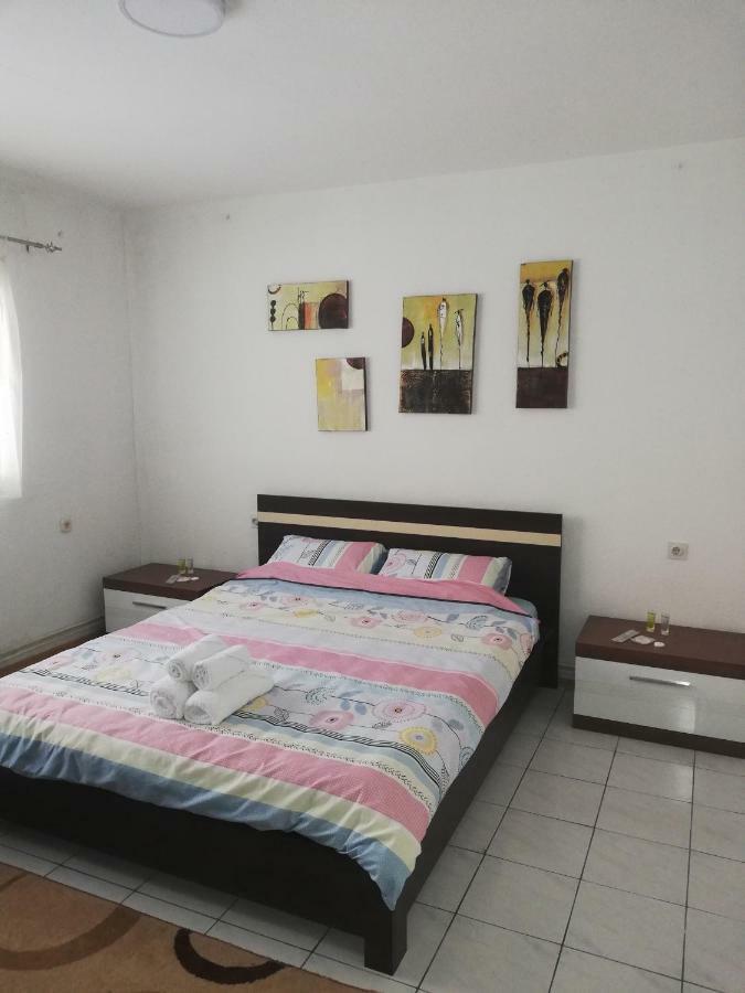 Apartments Naumovski Ohrid Esterno foto