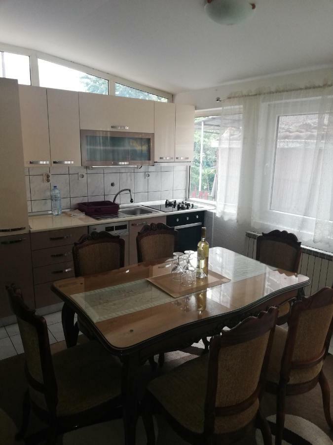 Apartments Naumovski Ohrid Esterno foto