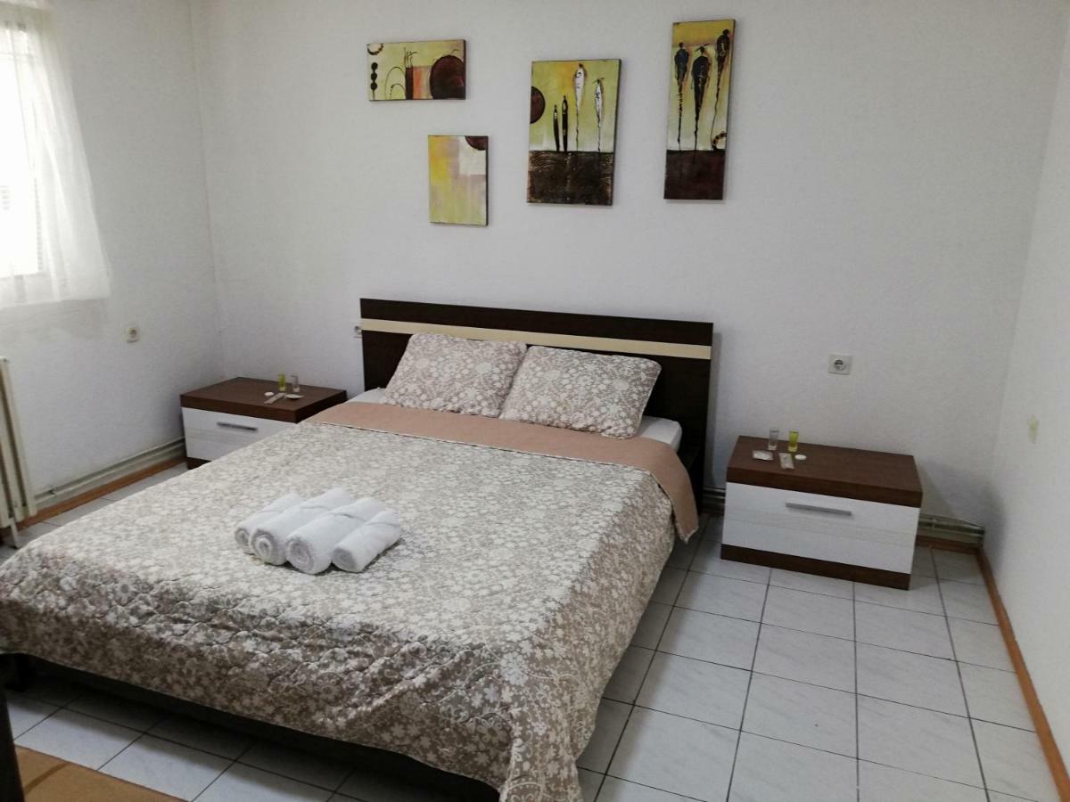 Apartments Naumovski Ohrid Esterno foto